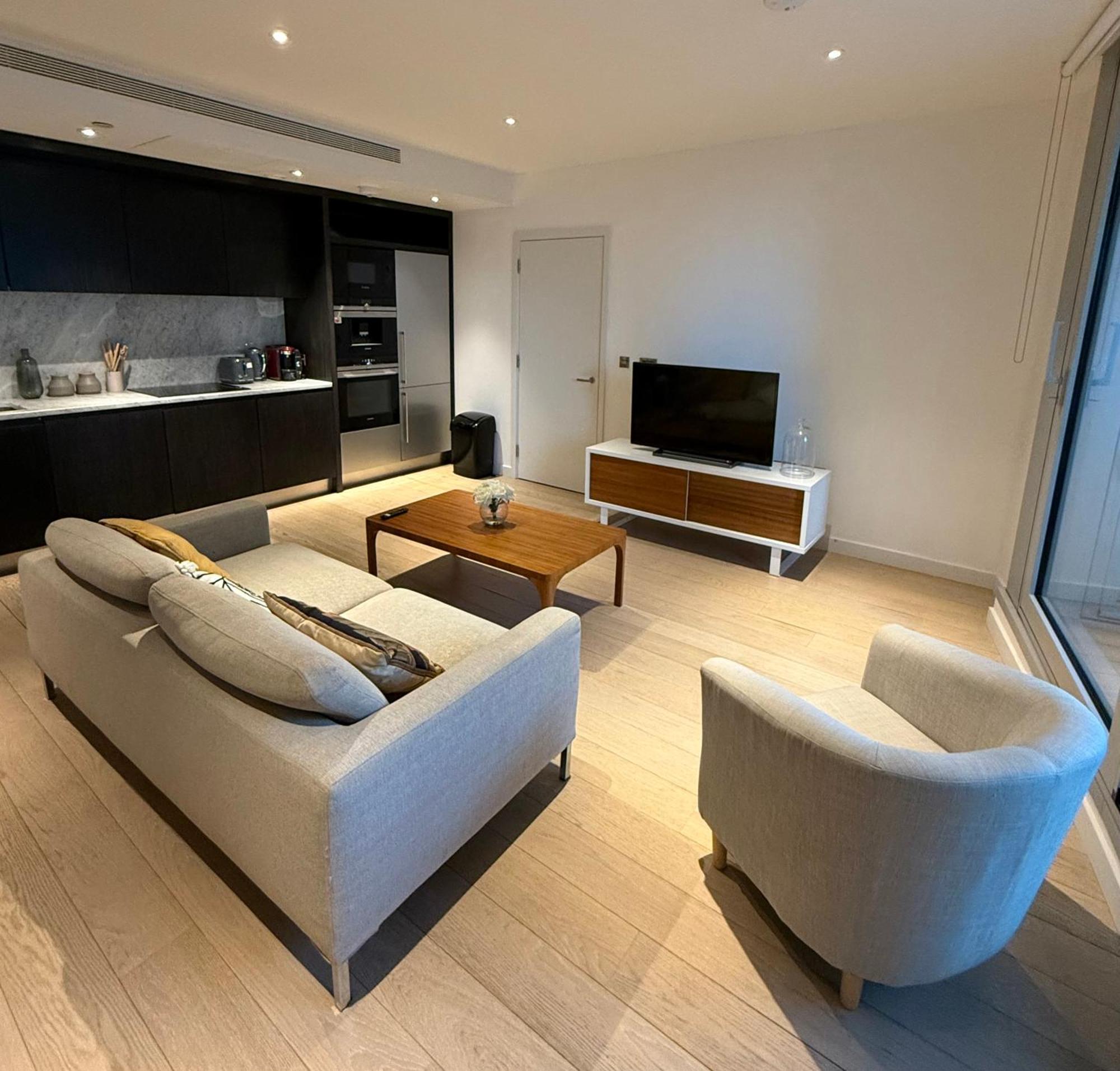 Luxury Modern 2 Bed Flat With Balcony And City View - Canary Wharf City Center London Luaran gambar